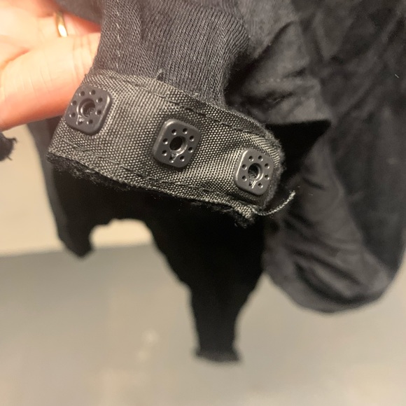 Nasty Gal It Must V Love plunging bodysuit NWT black sleeveless bodysuit size 4 - Picture 4 of 7